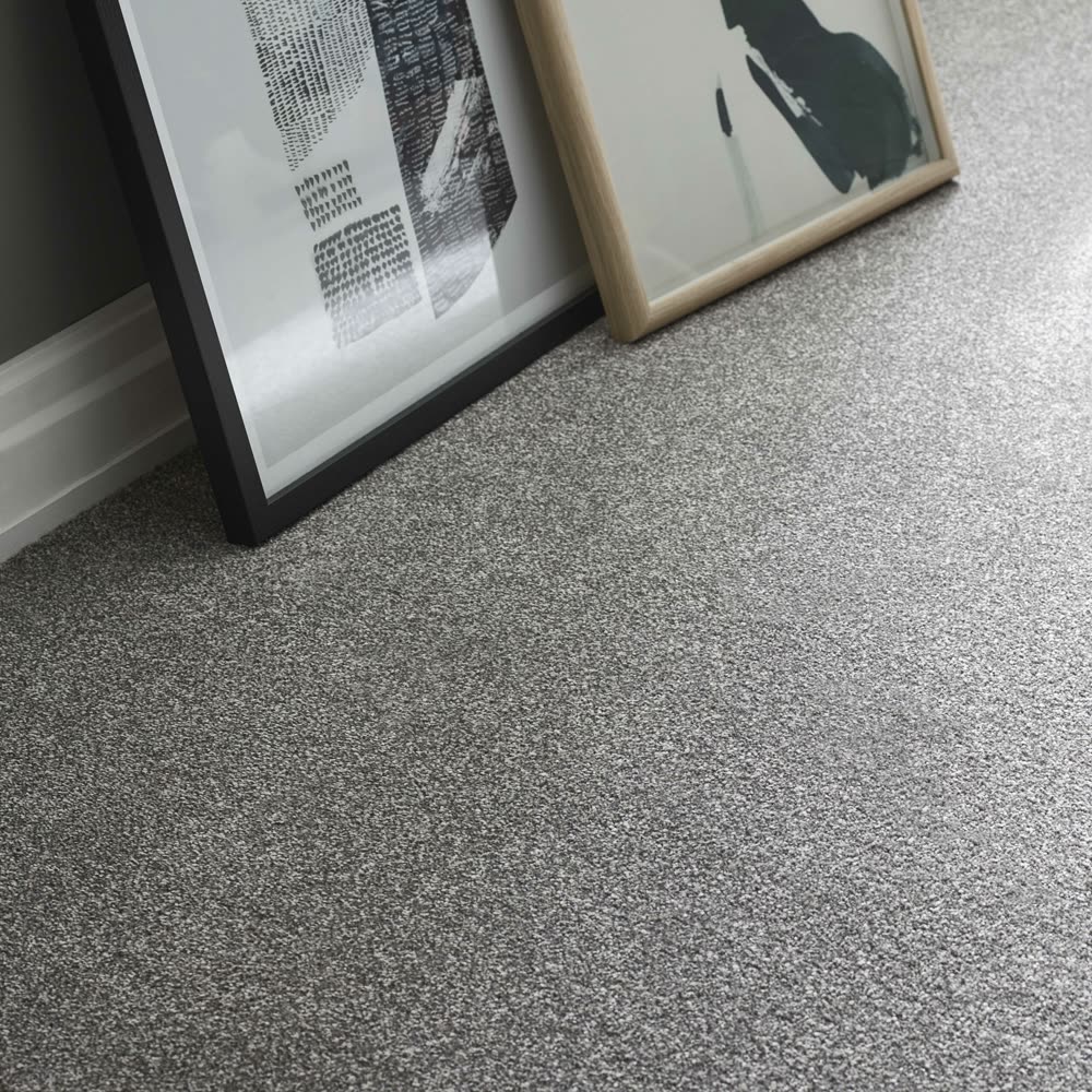 Deep Feelings saxony carpet pile